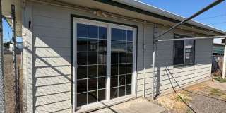 Charming 1 Bedroom, 1 Bathroom Home with Updated Interior! Gallery 1
