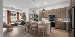 Revio Revere Beach Gallery 1