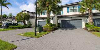 ***BEAUTIFUL-UNFURNISHED ANNUAL RENTAL***NORTH NAPLES***VANDERBILT RESERVE*** Gallery 1