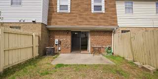 102 Tyburn Court Gallery 18