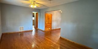 MOVE IN SPECIAL- Nice 2/1 Home w/ Fenced Yard in St Cloud Gallery 11