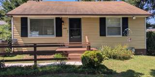 Renovated Woodbine Cottage Gallery 1