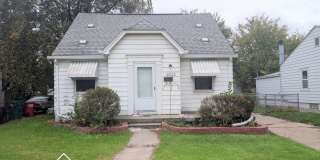 Lovely 3 Bedroom 2 Bathroom now available for rent! Gallery 1