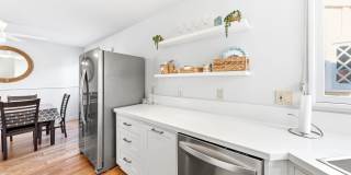 Furnished Balboa Peninsula Point Cottage Home | Available November 1st – April 30th Furnished Balboa Peninsula Point Cottage Home | Available November 1st – April 30th Gallery 13