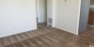 565 Roberts Street lot: C Gallery 3