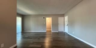Tarzana Five Apartments Gallery 39