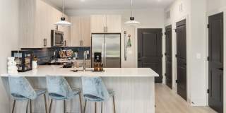 Cypress Point Luxury Apartments Gallery 28