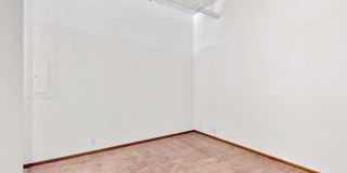 Skinner Macaroni Lofts Gallery 72