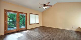 6Bed/4Bath in West Campus 6Bed/4Bath in West Campus Gallery 17