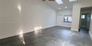 1533 Gabriel St Gallery 5