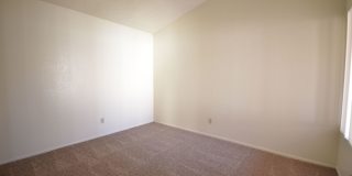 BEAUTIFUL, SPACIOUS 2 BED AND 2 BATH HOME IN CHANDLER Gallery 7