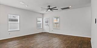 20221 Heinrich Lane Gallery 14