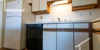Huge 2 bed in Allston Gallery 9