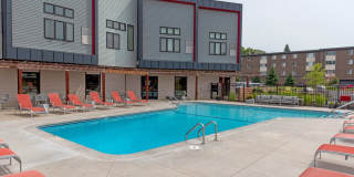 Hamline Pointe Apartments Gallery 3