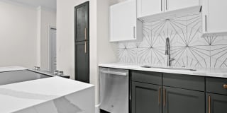 The Berkeley Luxury Apartment Homes Gallery 44