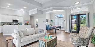 1049 NW 38th Place Gallery 21