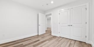 180 Carroll St Gallery 21