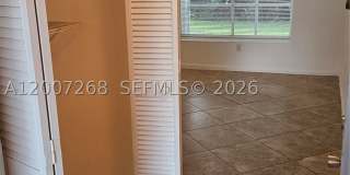 815 W Boynton Beach Blvd Gallery 5