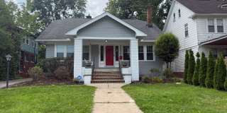 Charming 5 Bedroom 13048 Cedar Gallery 1