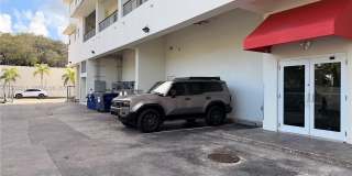 6701 Biscayne Blvd Gallery 28