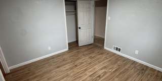 1205 Valencia Drive NE Gallery 16