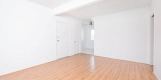 1863 10th St. Gallery 11