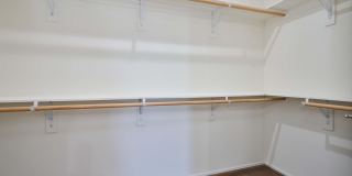 The Willows Gallery 72