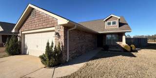 176 Fields Pond Drive Gallery 1