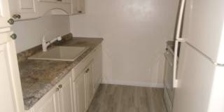 708 Victoria Drive Gallery 8