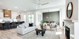 Walkable East Nashville Luxury With Private Courtyard & Tesla Charger Gallery 1