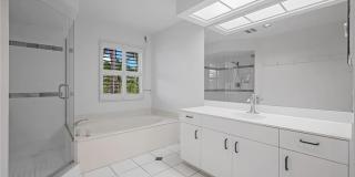 433 2nd St S Gallery 21