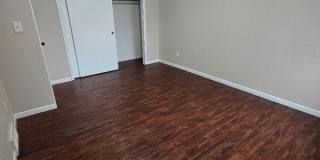 1240 Sampson Street Gallery 11