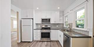 1639 Redcliff Gallery 6