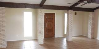 118 E Iris Avenue Gallery 2