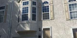 3BD/2.5BA Town Home For Rent - Conshohocken Gallery 1