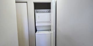 Two level - Two BR/1BA Condo Gallery 9