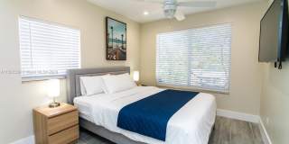 1120 N 13th Terrace Gallery 28