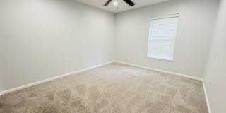 Beautiful Home with Private Wooded Backyard Beautiful Home with Private Wooded Backyard Gallery 12