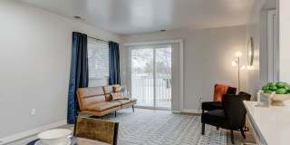 Rock Pointe Gallery 13