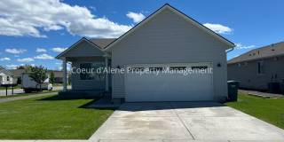 3 bed house behind Crown Pointe Park! Gallery 3