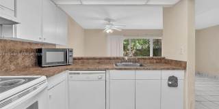3750 SW 60th Ter Gallery 22