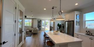 Bright Newly Built Condo w/lots of designer upgrades! Groups Welcome Bright Newly Built Condo w/lots of designer upgrades! Groups Welcome Gallery 7