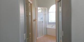 Annual Rental: Luxurious 4 Bedroom 3 bath POOL home in Woodlands of Rivendell! Just Blocks form Pineview School Gallery 14