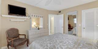 20 Yacht Club Drive Gallery 24