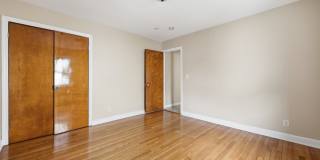 972 Capitol Avenue Gallery 13