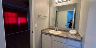 242 Ravenshollow Drive Gallery 18