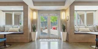 400 Rhett Gallery 15