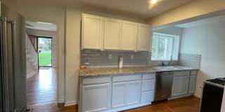 320 EVERGREEN Drive Gallery 4