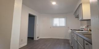 4845 University Place Gallery 5