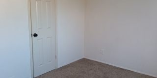 3 Bedroom, 1 Bathroom Home! Schedule a Showing Soon! Gallery 10